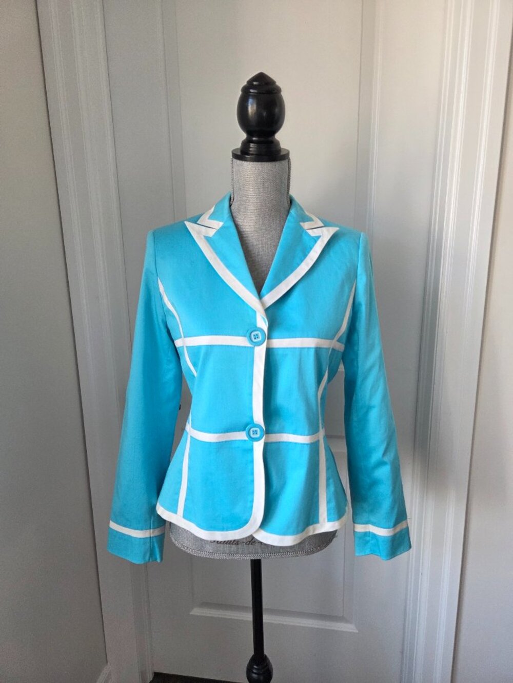 Vibrant blue and white structured jacket size small